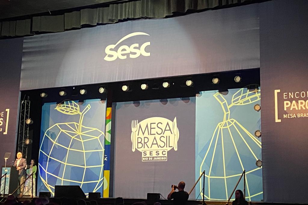 Embrapa recebe homenagem como parceira do SESC Mesa Brasil