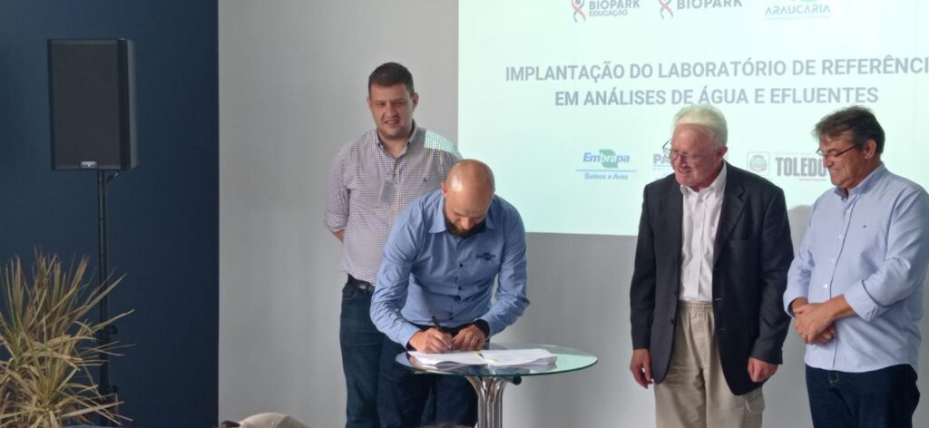 Embrapa e Biopark assinam acordo de parceria para Laboratório de Água