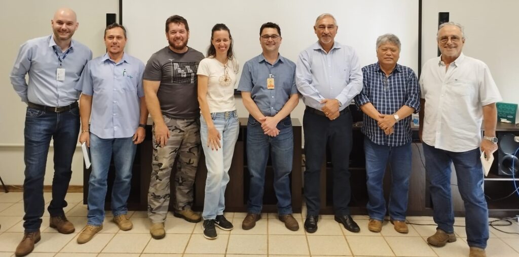 Visita técnica fortalece parcerias entre Itaipu Binacional e Embrapa Agropecuária Oeste