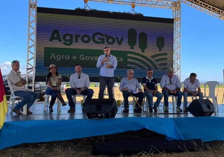 Embrapa Cerrados discute alternativas para o desenvolvimento do Noroeste mineiro em evento em Arinos (MG)