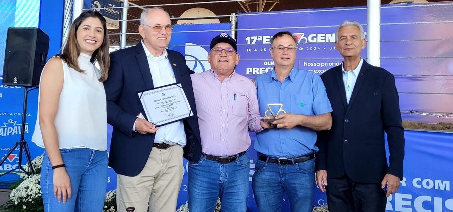 CTZL da Embrapa Cerrados é homenageado na ExpoGenética, em Uberaba