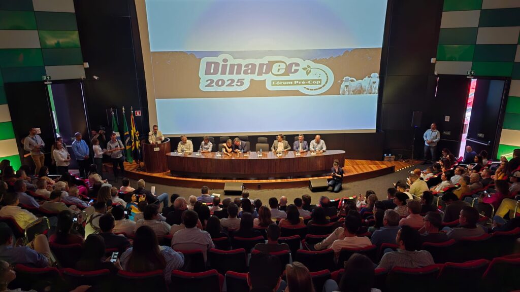 Edição 2025 da Dinapec é lançada com foco em pecuária de baixo carbono
