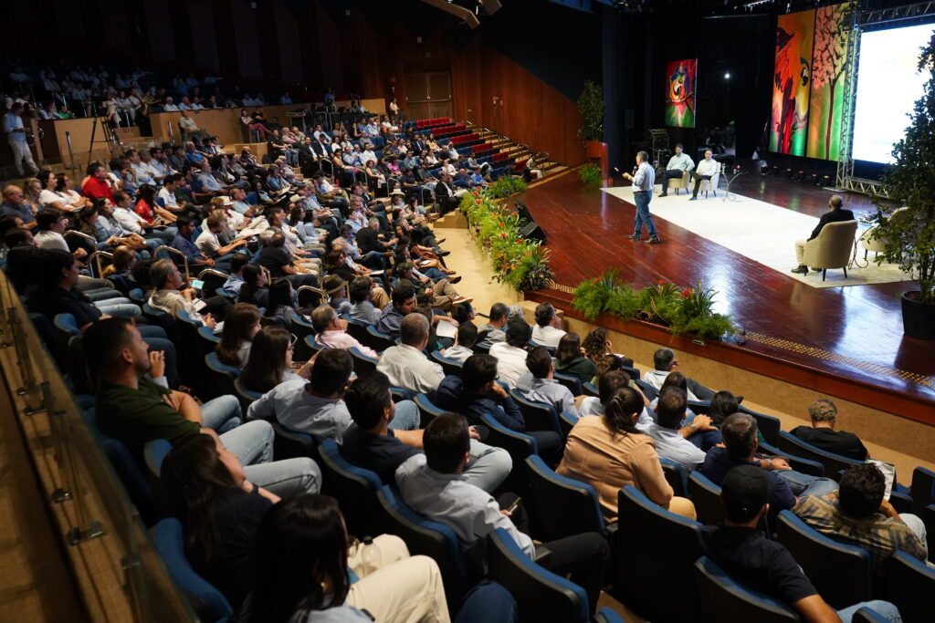 Pecuária sustentável brasileira em destaque no Fórum Pré-COP