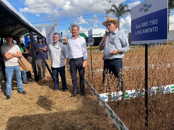 Diversos lançamentos movimentam estande da Embrapa na AgroBrasília