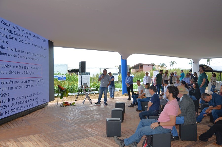 Proposta de sistemas integrados para a produção de cacau no DF e Entorno é apresentada em encontro na AgroBrasília