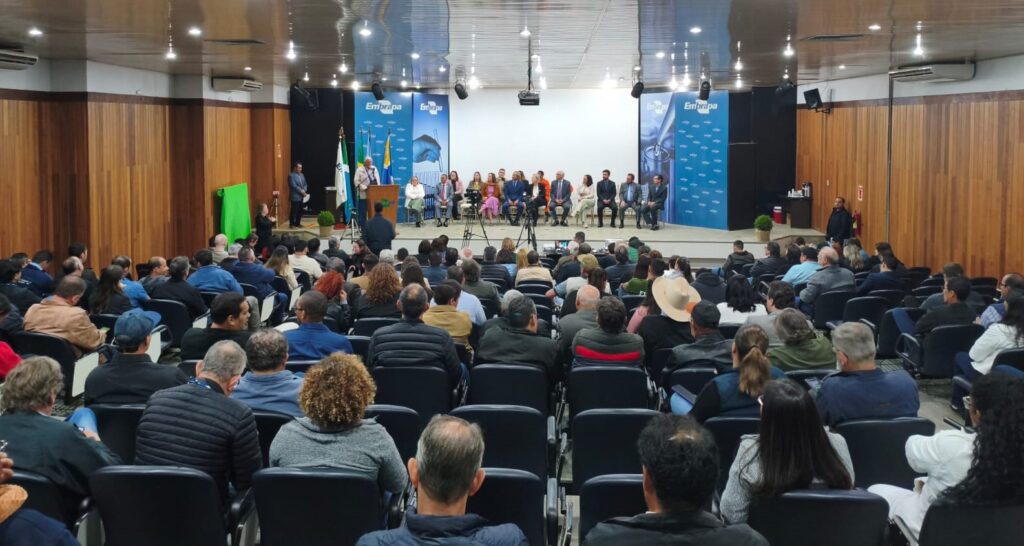 Sessão solene marca os 50 anos da Embrapa Agropecuária Oeste